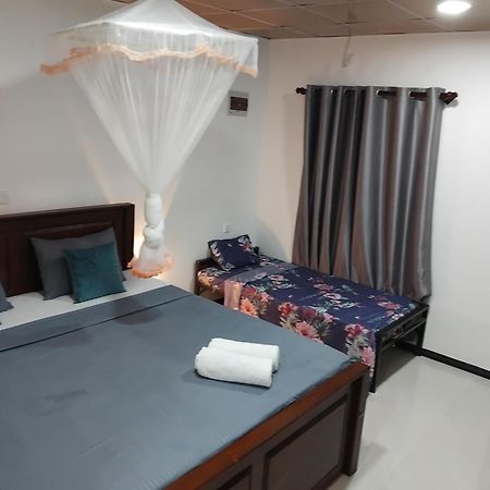 Udawalawa Safari Resort 우다왈라웨 외부 사진