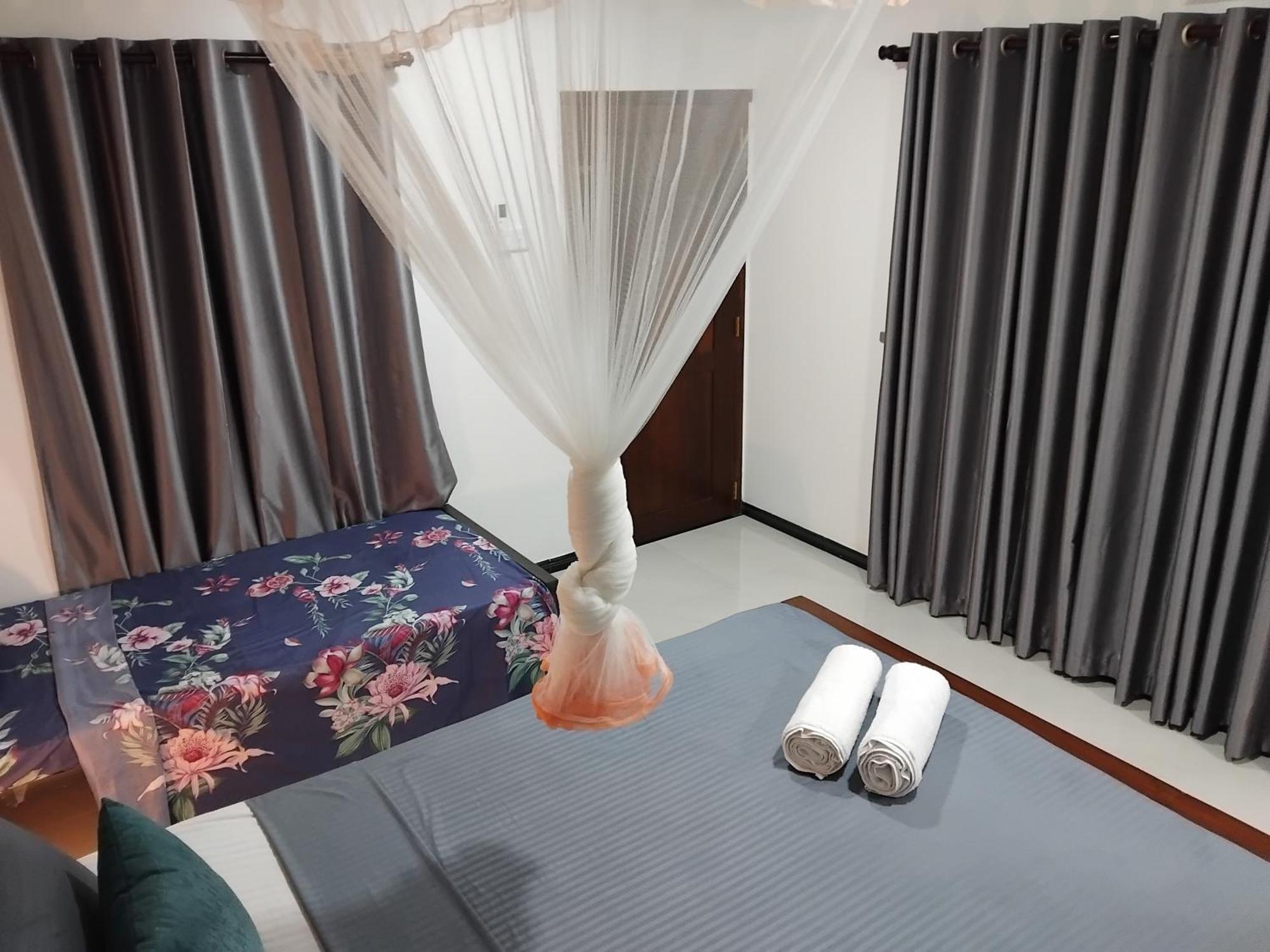 Udawalawa Safari Resort 우다왈라웨 외부 사진
