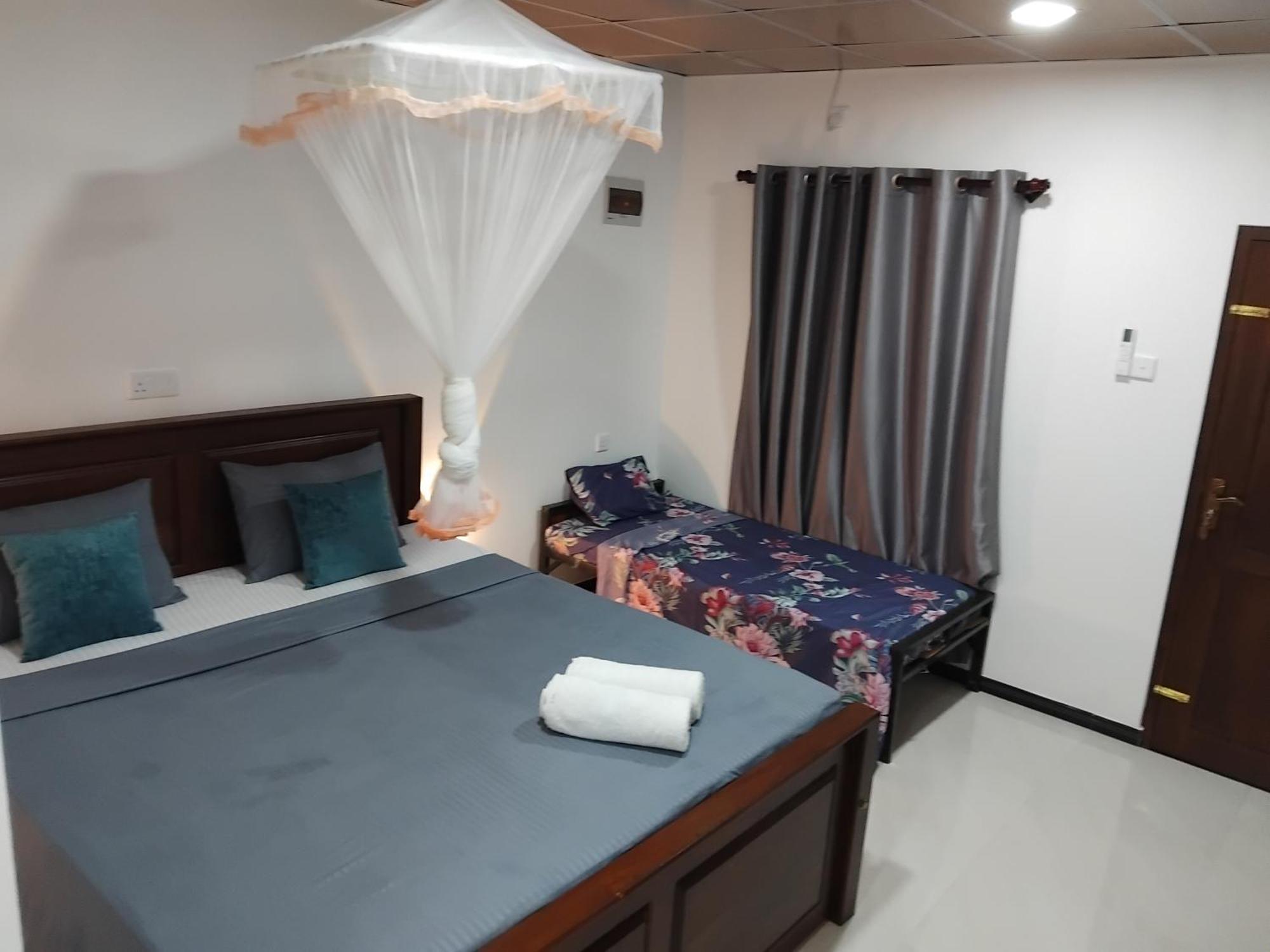 Udawalawa Safari Resort 우다왈라웨 외부 사진