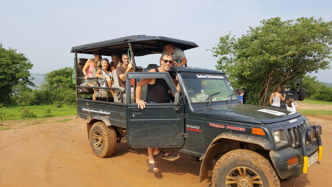 Udawalawa Safari Resort 우다왈라웨 외부 사진